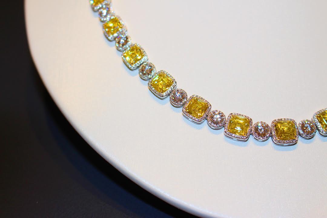 Tiffany & Co Rideau Centre Ottawa Canada Style Dominatioon Fancy Yellow Diamonds Canary Yellow 