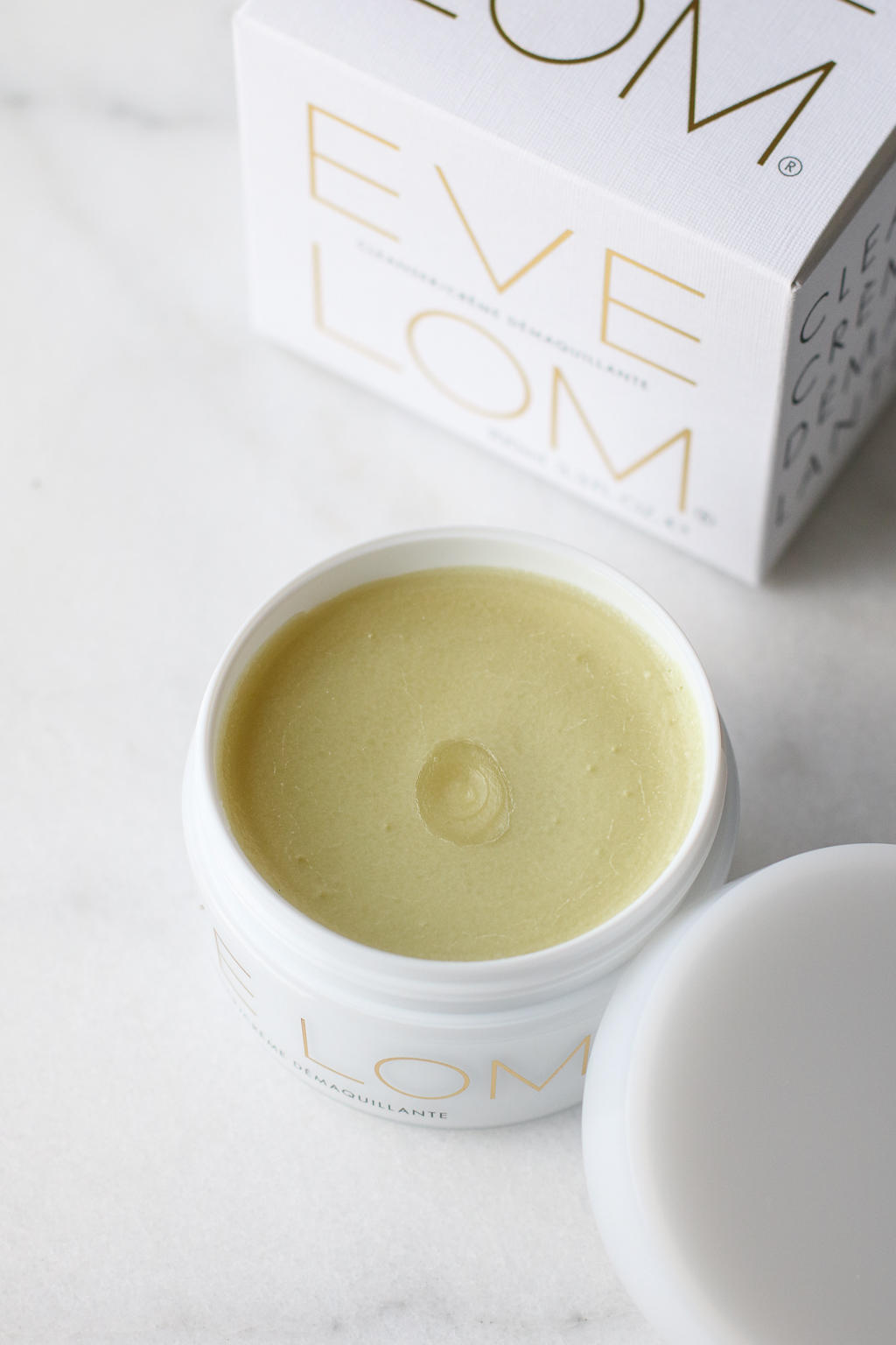 Eve Lom Cleanser is the perfect way to remove your makeup and keep your skin hydrated, especially in the winter months | Style Domination