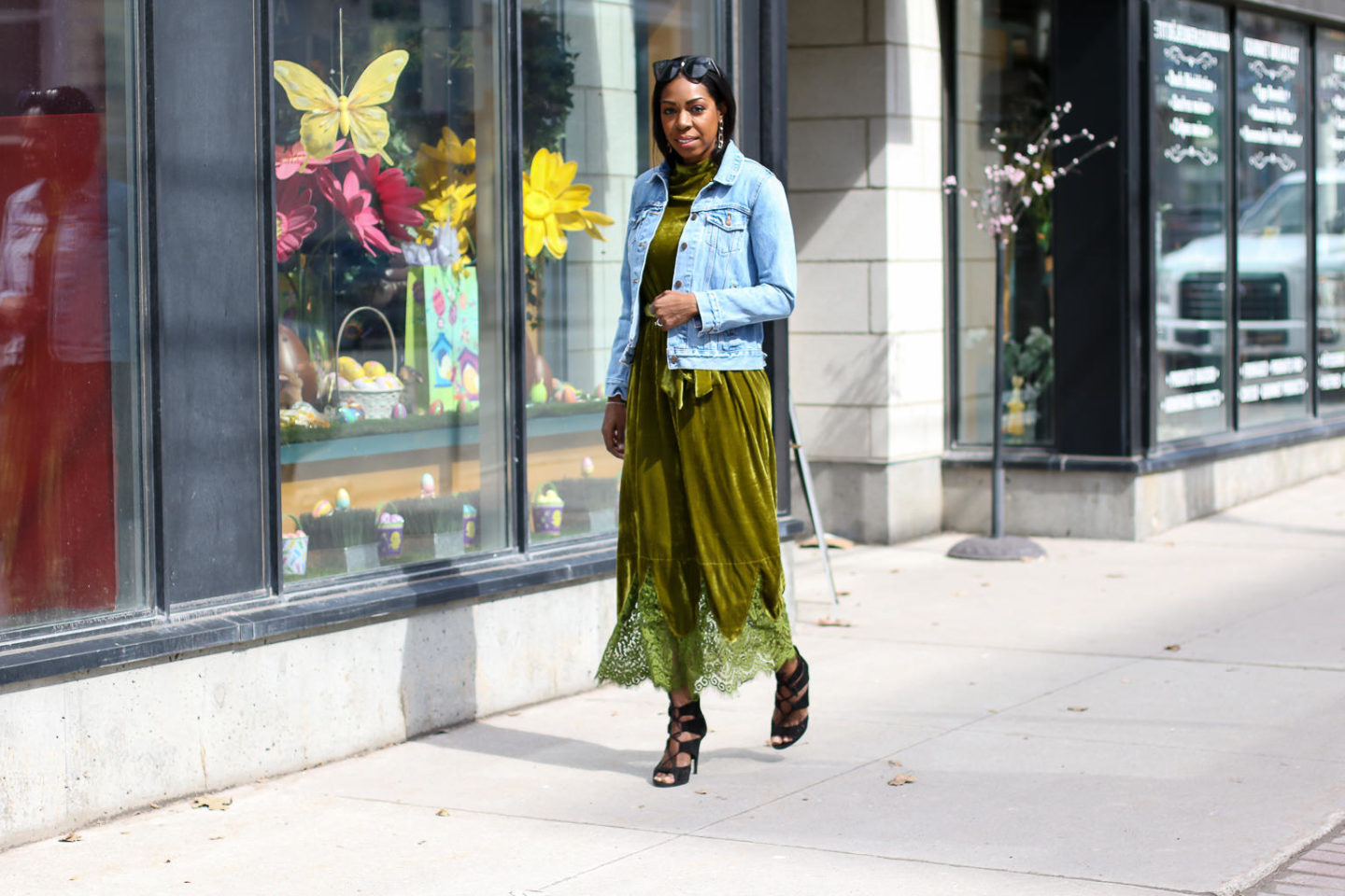 An Effortless Way To Wear A Green Velvet Dress Style Domination